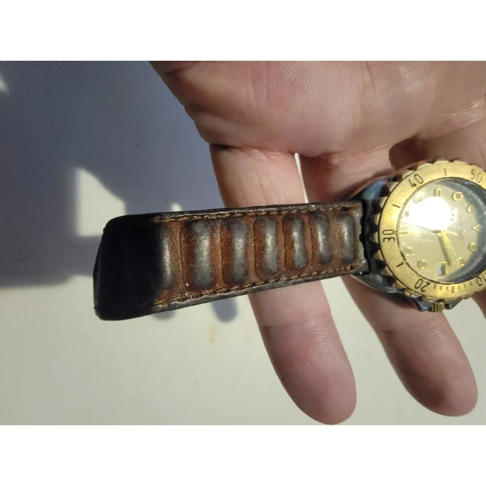 Vintage Consort Wristwatch Made In Hong Kong Watch Quintel Quartz